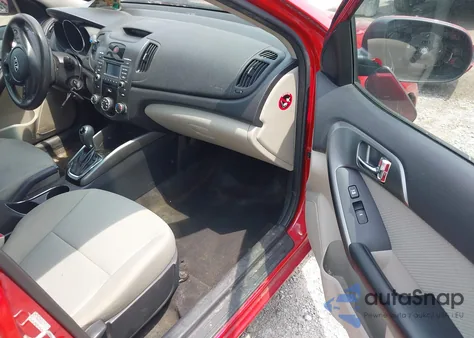 2013 Kia Forte Ex z USA, uszkodzony, nr VIN KNAFU4A2XD5715136